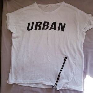 Loose Zipper Urban T-shirt